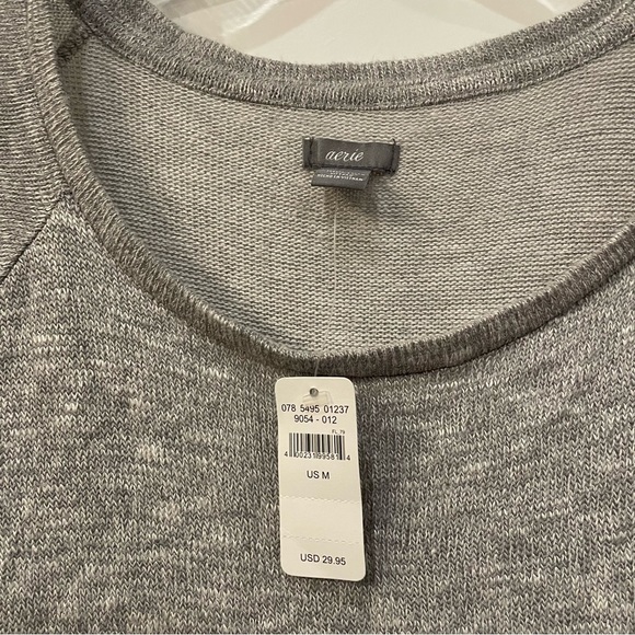 NWT Aerie Light Grey 3/4 Length Sleeve Top - Picture 4 of 5